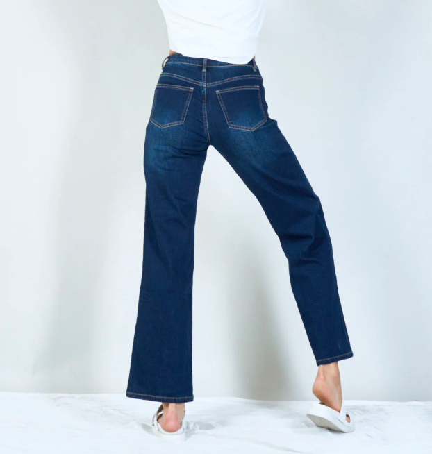 "Harper" – High Waist Straight Jeans