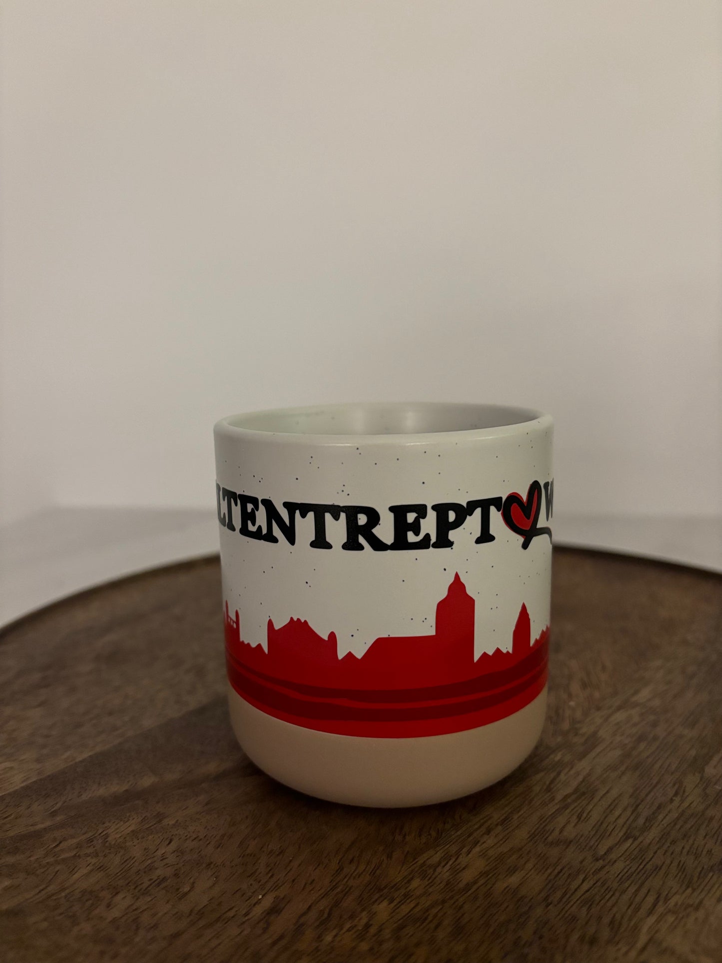 ☕️Tasse "Altentreptow" - Finition à la main avec le logo de la ville