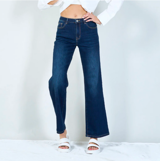 "Harper" – High Waist Straight Jeans