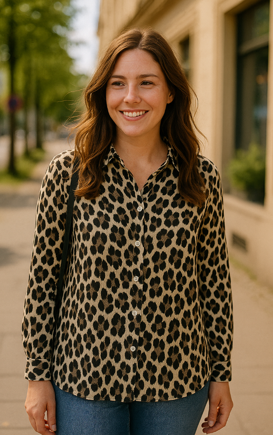 Bluse „Leo Loose“ – Musselinbluse im Animal-Print