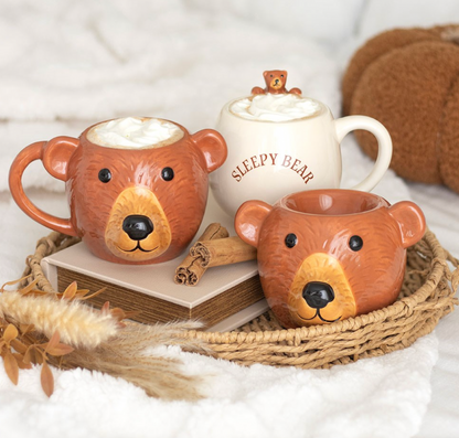 Tasse „Sleepy Bear“ – Kuscheltasse mit 3D-Bär