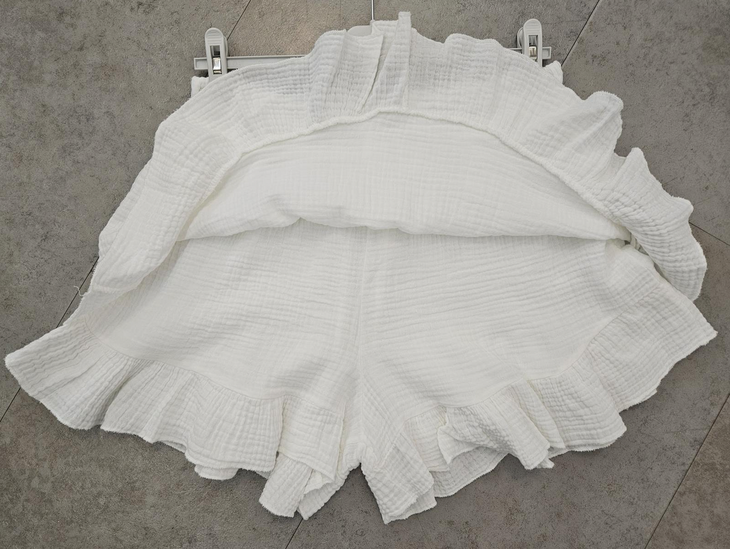 Skort „Luna“ – Sommerleicht mit Volant-Flair